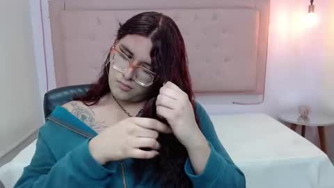 kate online show from 09/12/25, 03:17