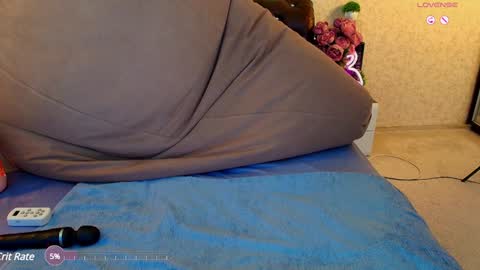 Snapshot of kate_picture chatting on 02/08/25, 09:56 Kate online show from 02/08/25, 09:56