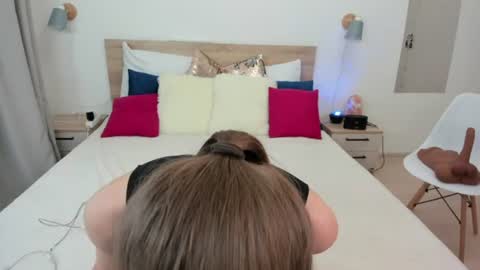 kate_redgar online show from 07/09/26, 05:06