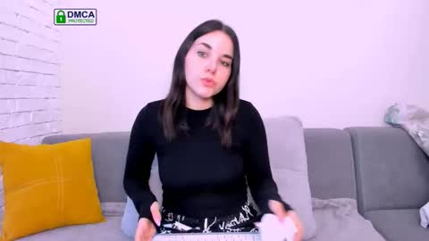 Snapshot of kate_ree_ chatting on 09/18/25, 04:58 KATE online show from 09/18/25, 04:58