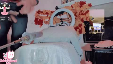 Snapshot of kate_yoshy chatting on 05/27/26, 01:57 kate the pink girl online show from 05/27/26, 01:57