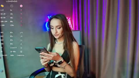 kateample online show from 05/18/26, 01:06
