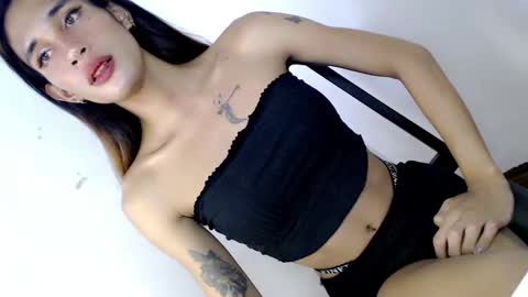 its me kate online show from 02/19/25, 06:11