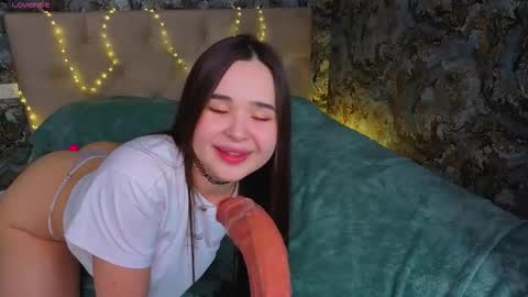 Kate online show from 11/25/25, 04:18