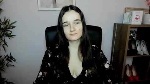 Snapshot of katedesire chatting on 02/08/25, 11:12 Kate  online show from 02/08/25, 11:12