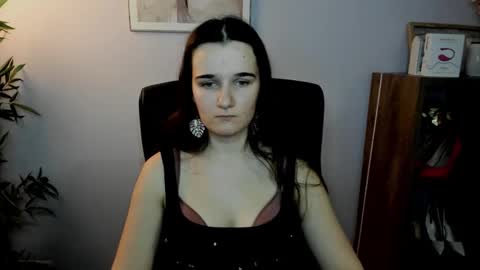 Snapshot of katedesire chatting on 02/16/25, 08:22 Kate  online show from 02/16/25, 08:22