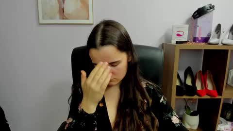 Snapshot of katedesire chatting on 11/09/25, 07:56 Kate online show from 11/09/25, 07:56