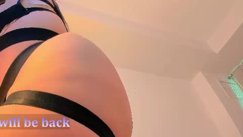 Snapshot of katee_bloss chatting on 07/21/26, 11:12 Nice to meet you online show from 07/21/26, 11:12