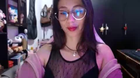 Kateeen18 online show from 12/05/25, 03:04