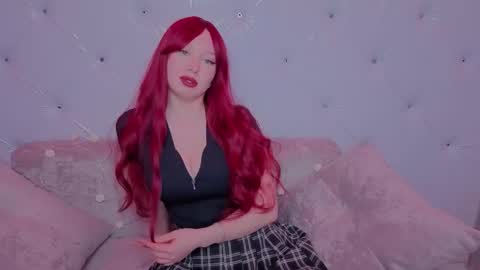 Snapshot of kateglory chatting on 12/15/25, 10:19 Kate online show from 12/15/25, 10:19