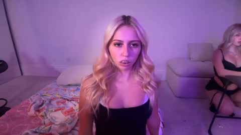 kateharperr online show from 09/22/25, 05:31