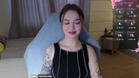 Im Kate  online show from 11/21/25, 11:31