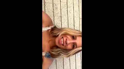 Katelin online show from 10/26/25, 10:25