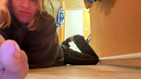 Katelin online show from 01/12/26, 07:13