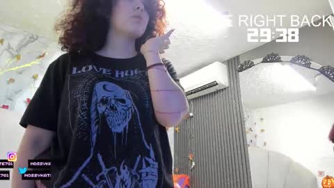 Im Katherine but call me Kate  online show from 10/26/25, 12:33