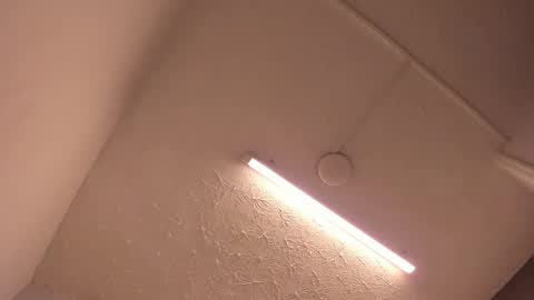 Im Katherine but call me Kate  online show from 03/26/26, 12:11