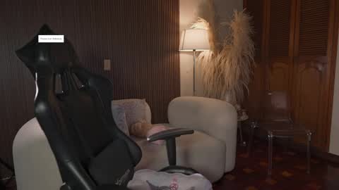  Kate Owens  online show from 04/12/26, 11:04