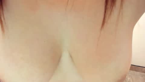 Snapshot of katerinamilf_ chatting on 12/07/24, 01:51 kata online show from 12/07/24, 01:51