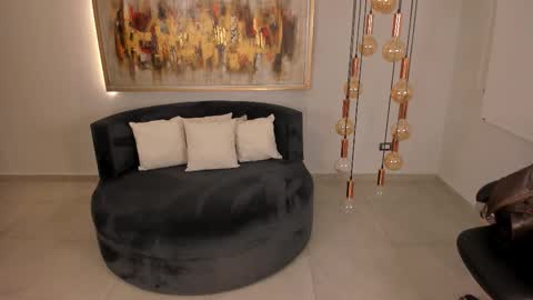 K A T E  online show from 12/21/25, 07:26