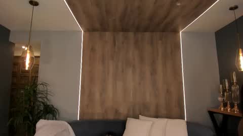 K A T E  online show from 02/12/26, 09:59