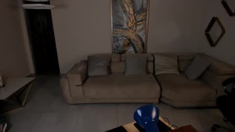 K A T E  online show from 03/22/26, 07:34