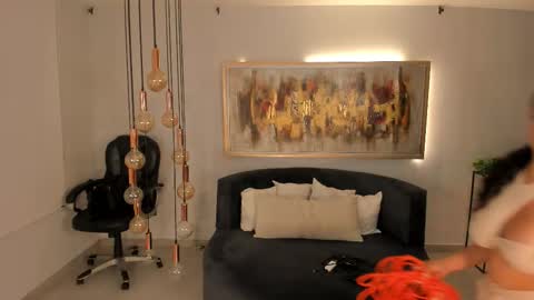 K A T E  online show from 03/24/26, 11:15