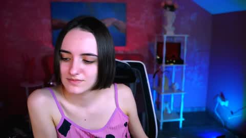 katewillows online show from 04/05/26, 04:31