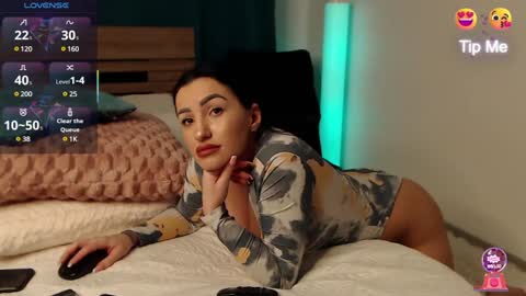 KateyRiva online show from 02/05/25, 12:53