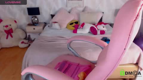 katy online show from 11/15/25, 09:43