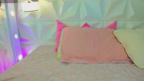 Snapshot of kathalinaxvip chatting on 10/27/25, 01:20 katha online show from 10/27/25, 01:20