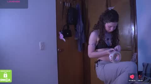 Katerine online show from 11/05/25, 10:21