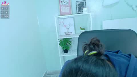 Snapshot of kathe_sweetness chatting on 09/19/25, 11:44 K A T H E online show from 09/19/25, 11:44