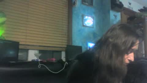 Snapshot of kathefirst chatting on 01/10/25, 02:46 Kat online show from 01/10/25, 02:46