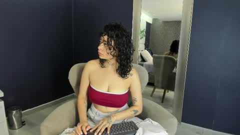 Snapshot of kathegomez_ chatting on 06/19/26, 03:00 KatheGomez online show from 06/19/26, 03:00