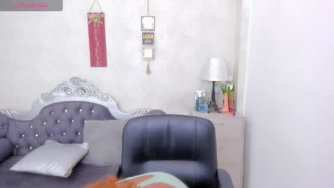 katherin online show from 12/19/25, 05:09