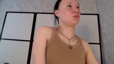 Snapshot of katherine_johnson chatting on 04/28/26, 09:36 katherine_johnson online show from 04/28/26, 09:36