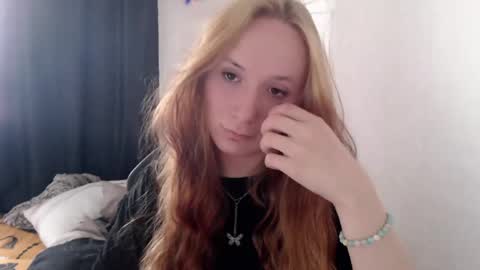 Snapshot of katherine_johnson chatting on 05/28/26, 08:22 katherine_johnson online show from 05/28/26, 08:22