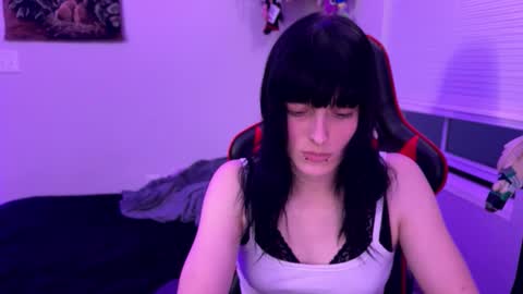 Snapshot of katherinekleave chatting on 02/11/26, 04:17 katherinekleave online show from 02/11/26, 04:17