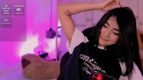 katherineruiz_ online show from 04/02/26, 12:25