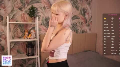 Bella online show from 05/14/26, 06:37