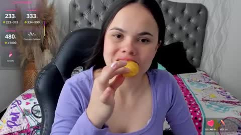 kathh_latorre online show from 09/30/25, 03:17