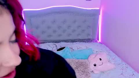 Snapshot of kathia_saenz chatting on 01/25/25, 12:47 Kathia  online show from 01/25/25, 12:47