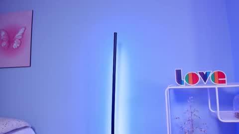 Snapshot of kathia_saenz chatting on 11/12/25, 04:13 Kathia online show from 11/12/25, 04:13