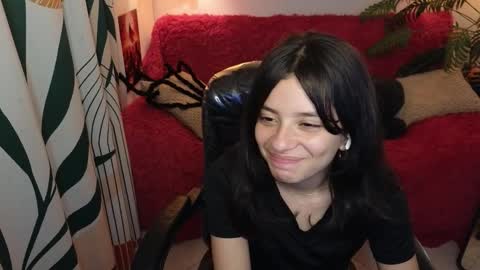 Snapshot of kathie_lozada chatting on 10/18/25, 04:15 kathie_lozada online show from 10/18/25, 04:15