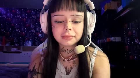 Snapshot of kathimatayoshi chatting on 02/26/26, 03:22 Luna online show from 02/26/26, 03:22