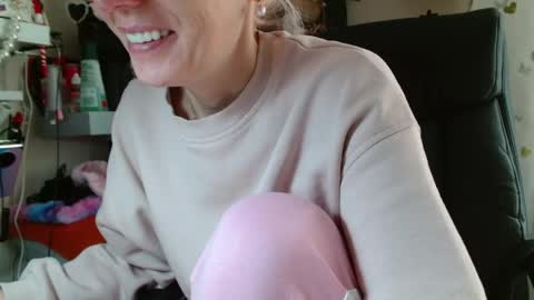 Kathleen online show from 05/24/26, 07:57