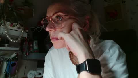 Kathleen online show from 07/01/26, 07:43
