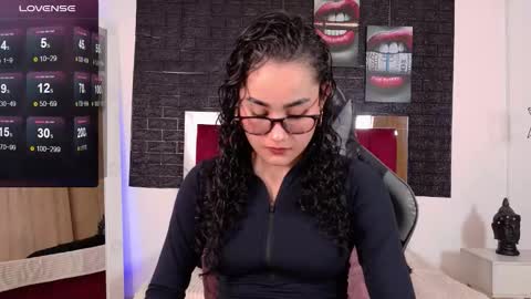 Kate 3 - INSTAGRAM Kathy sc94 online show from 10/17/25, 09:06