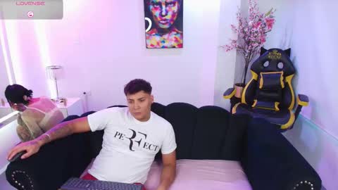 Kathia Thiago  online show from 01/15/26, 12:10