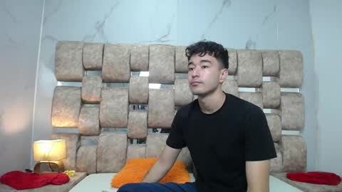Kaht y Aiden online show from 05/29/26, 01:20
